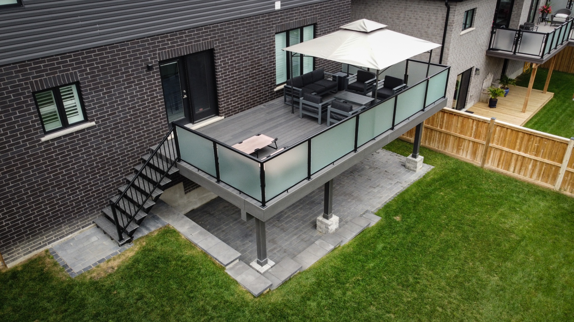 Elevated Composite Deck — photo 1