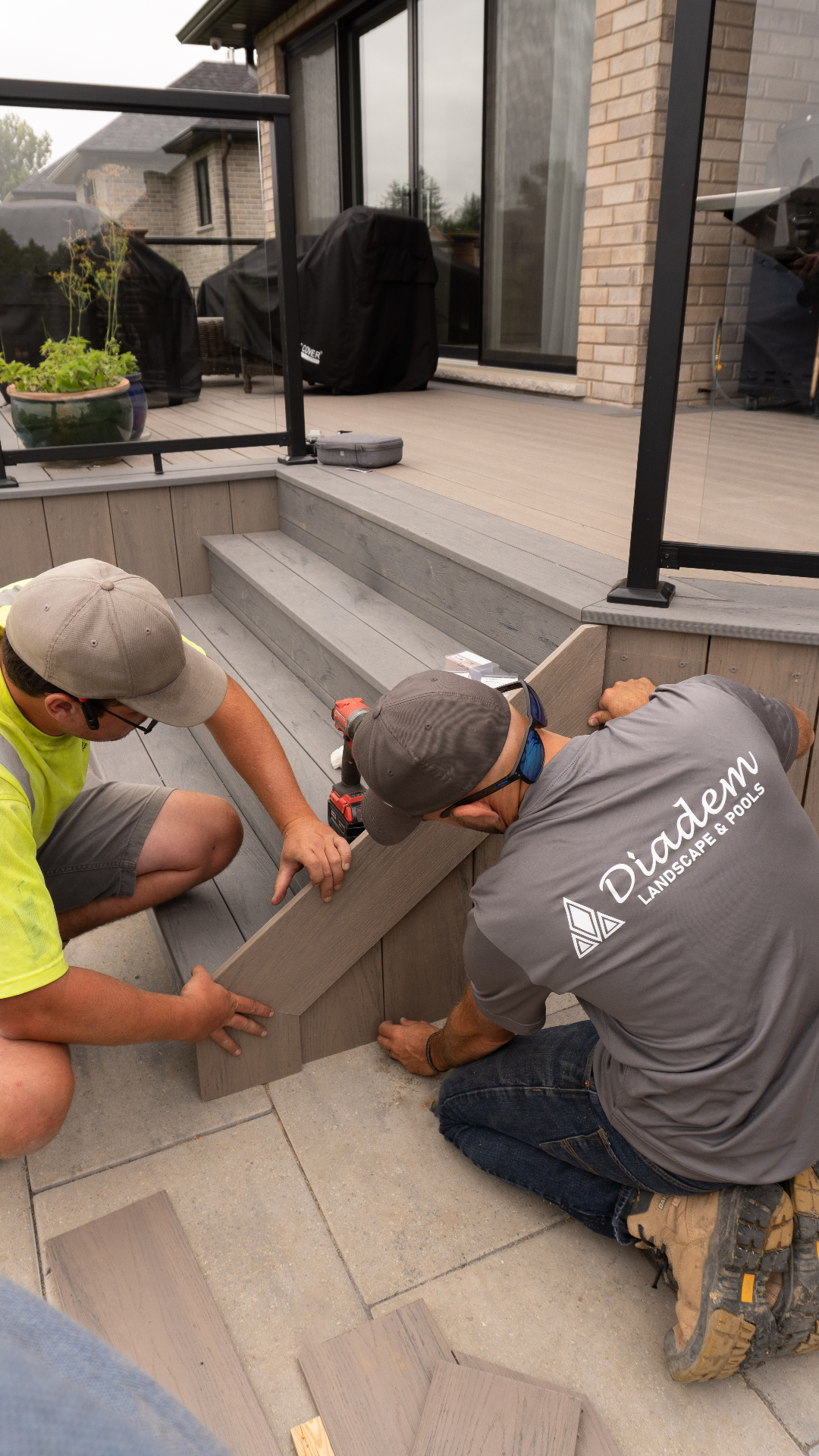 Glass-Rail Composite Deck & Lounge — photo 3