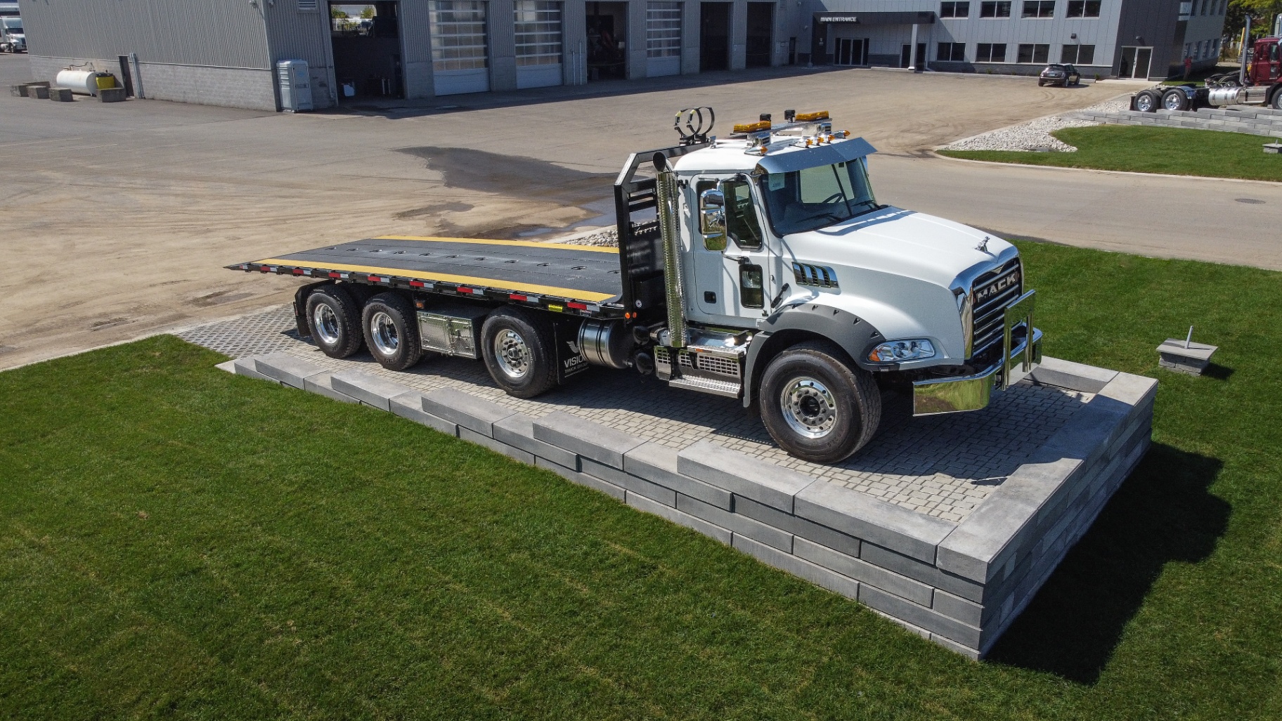 Vision Truck Group — Commercial Hardscape — photo 9